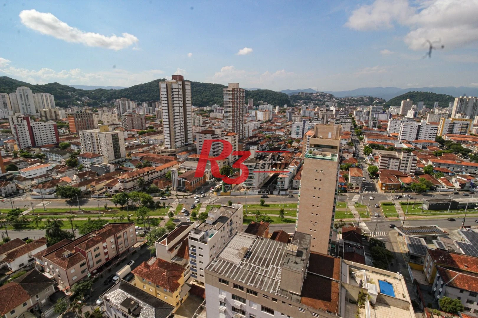 Cobertura com 4 dormitórios à venda, 413 m² por R$ 3.850.000,00 - Pompéia - Santos/SP