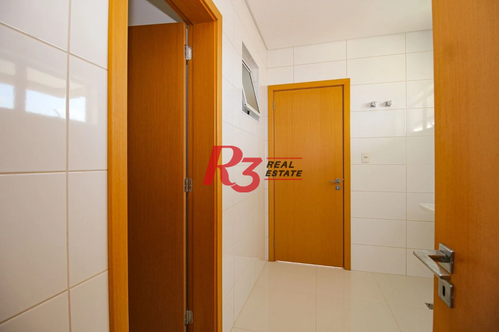 Cobertura com 4 dormitórios à venda, 413 m² por R$ 3.850.000,00 - Pompéia - Santos/SP