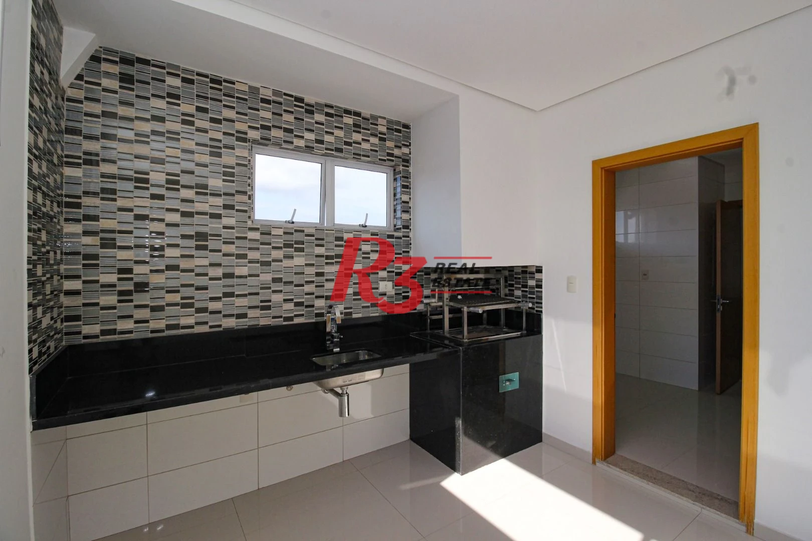 Cobertura com 4 dormitórios à venda, 413 m² por R$ 3.850.000,00 - Pompéia - Santos/SP