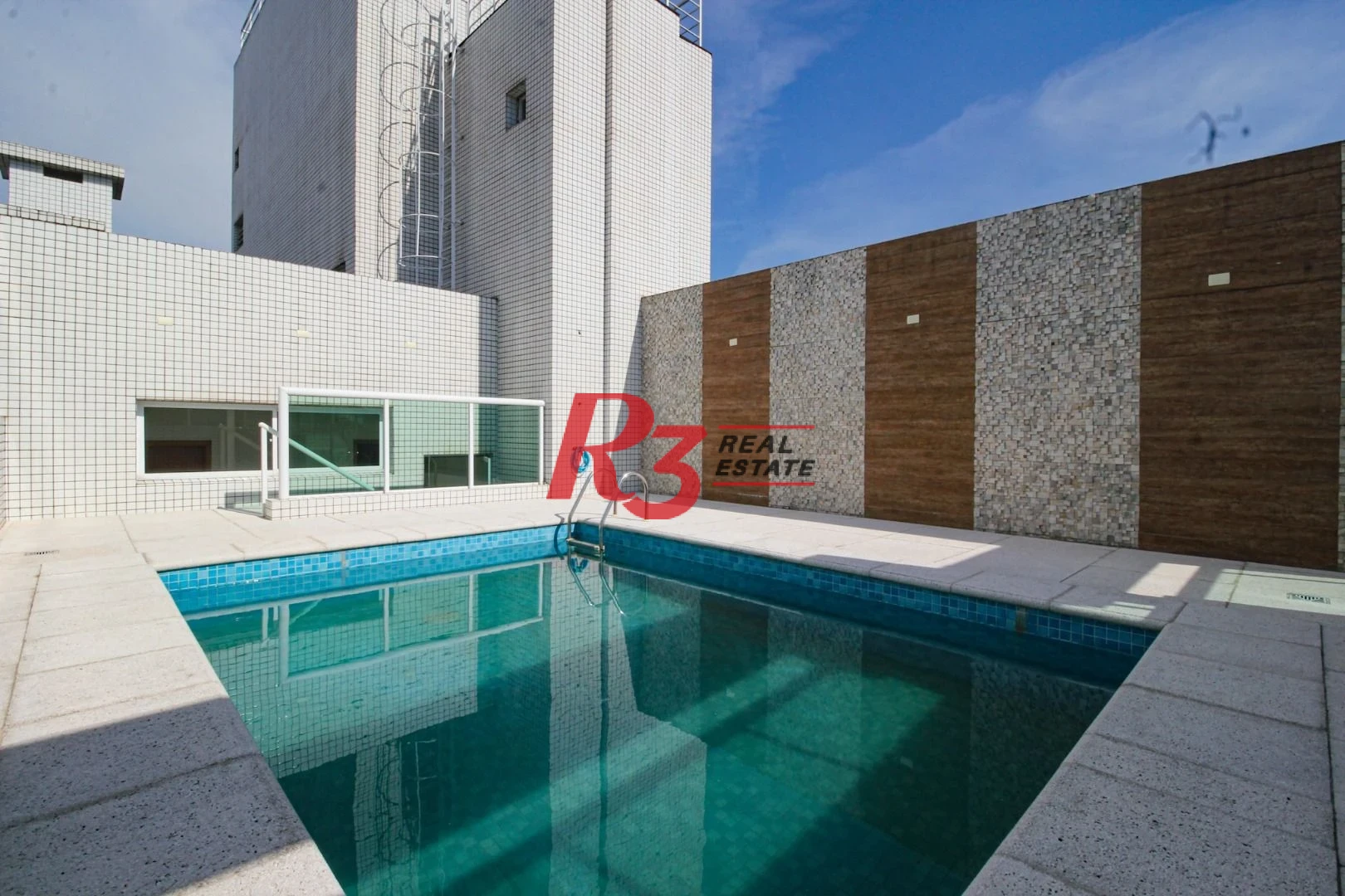 Cobertura com 4 dormitórios à venda, 413 m² por R$ 3.850.000,00 - Pompéia - Santos/SP