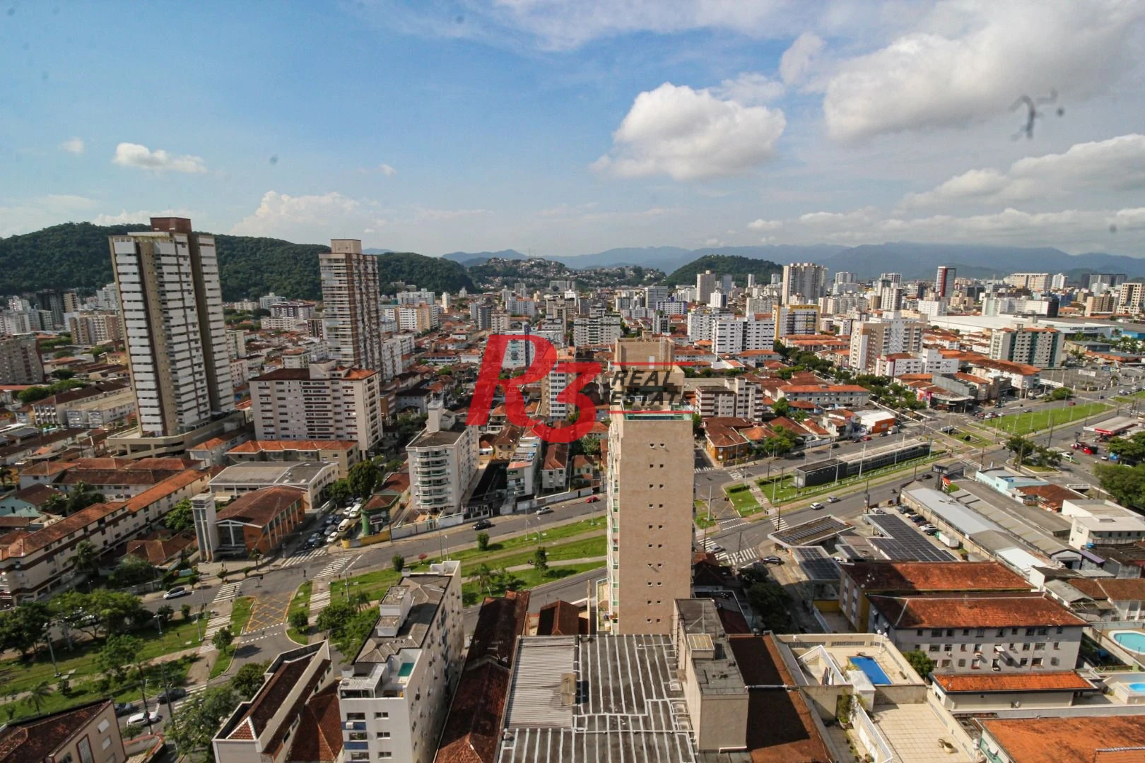 Cobertura com 4 dormitórios à venda, 413 m² por R$ 3.850.000,00 - Pompéia - Santos/SP