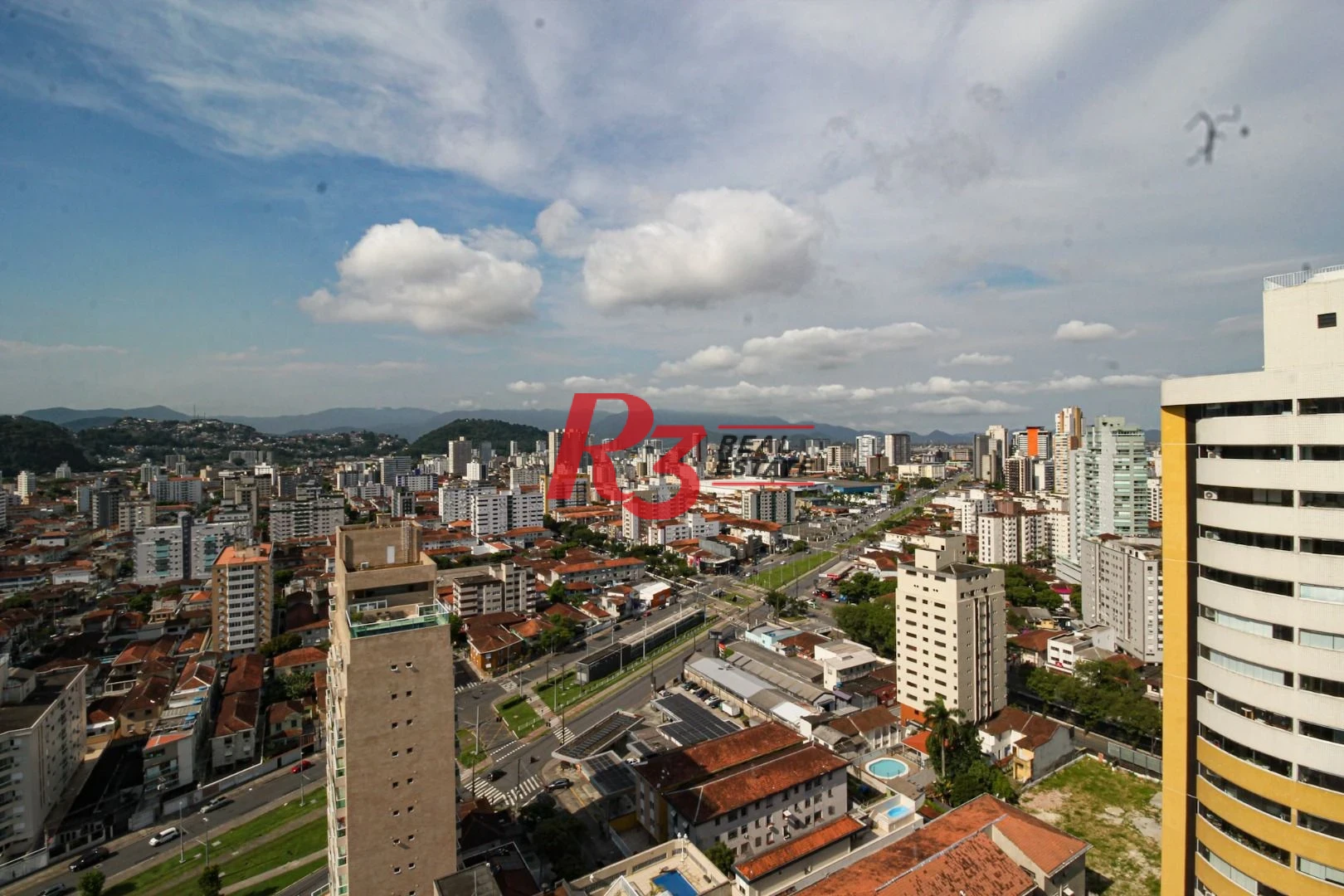 Cobertura com 4 dormitórios à venda, 413 m² por R$ 3.850.000,00 - Pompéia - Santos/SP