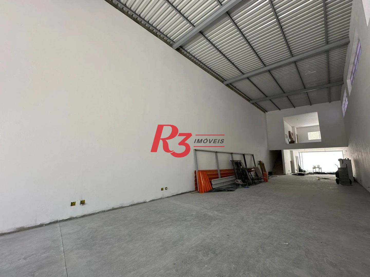 Galpão reformado  282 m² - venda por R$ 2.000.000 ou aluguel por R$ 17.025/mês - Ponta da Praia - Santos/SP