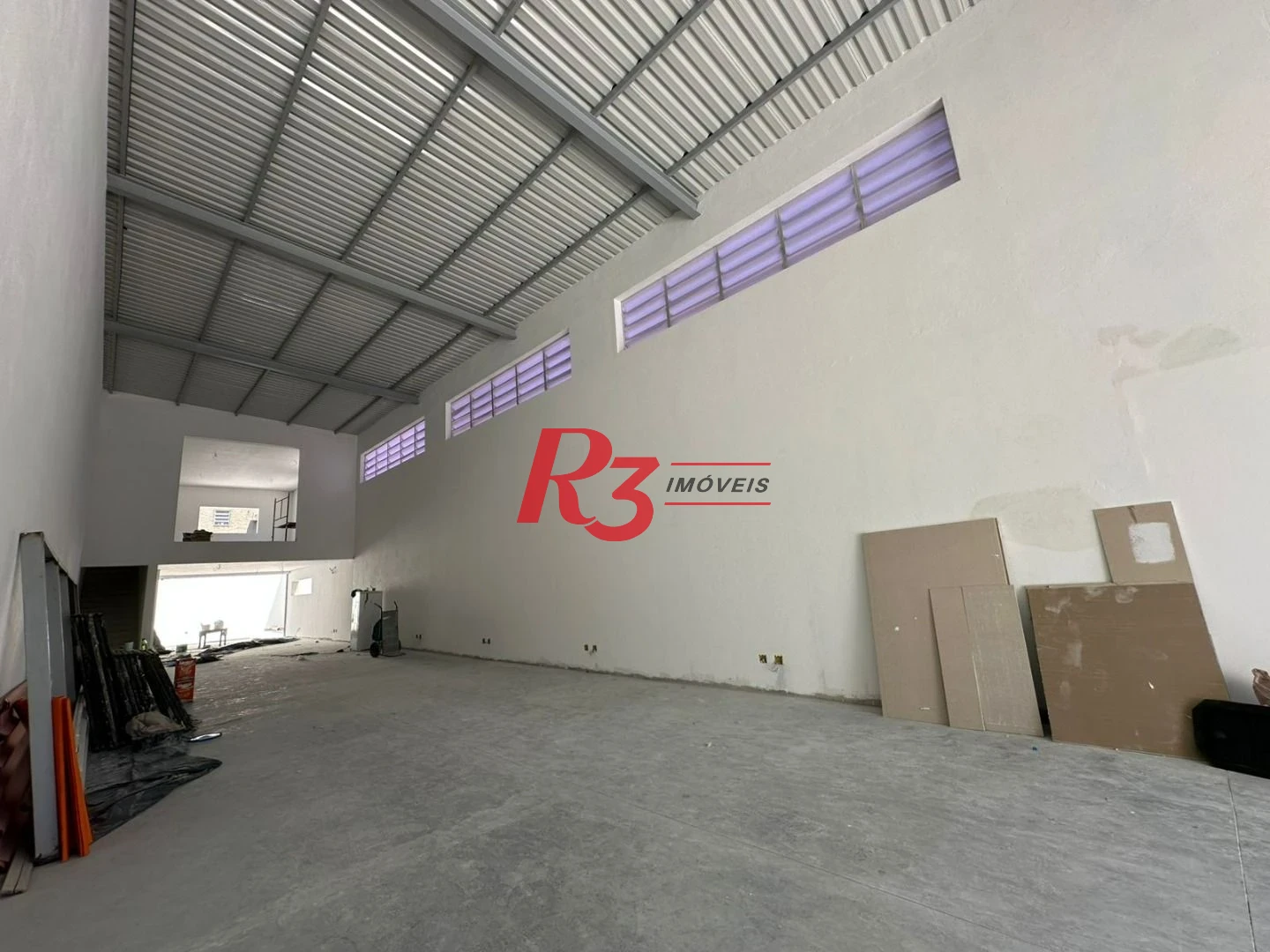 Galpão reformado  282 m² - venda por R$ 2.000.000 ou aluguel por R$ 17.025/mês - Ponta da Praia - Santos/SP