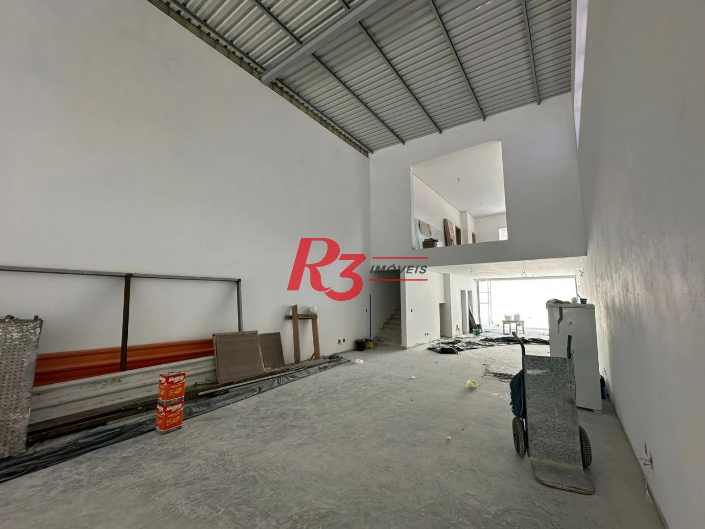 Galpão reformado  282 m² - venda por R$ 2.000.000 ou aluguel por R$ 17.025/mês - Ponta da Praia - Santos/SP