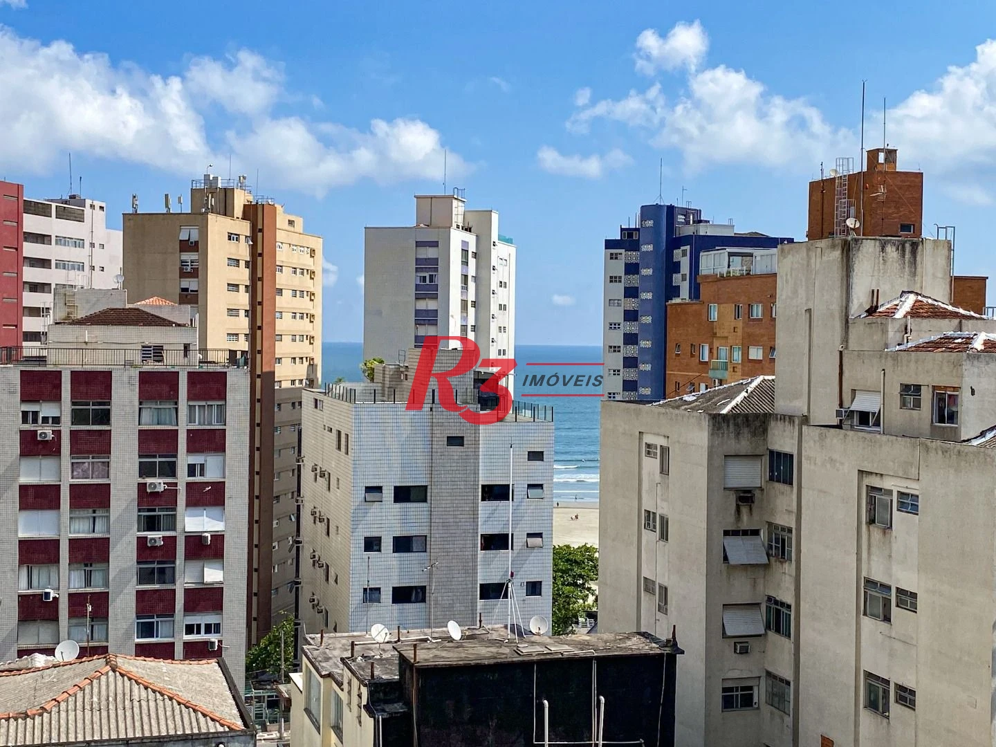 Apartamento com 2 dormitórios à venda, 68 m² por R$ 345.000,00 - José Menino - Santos/SP