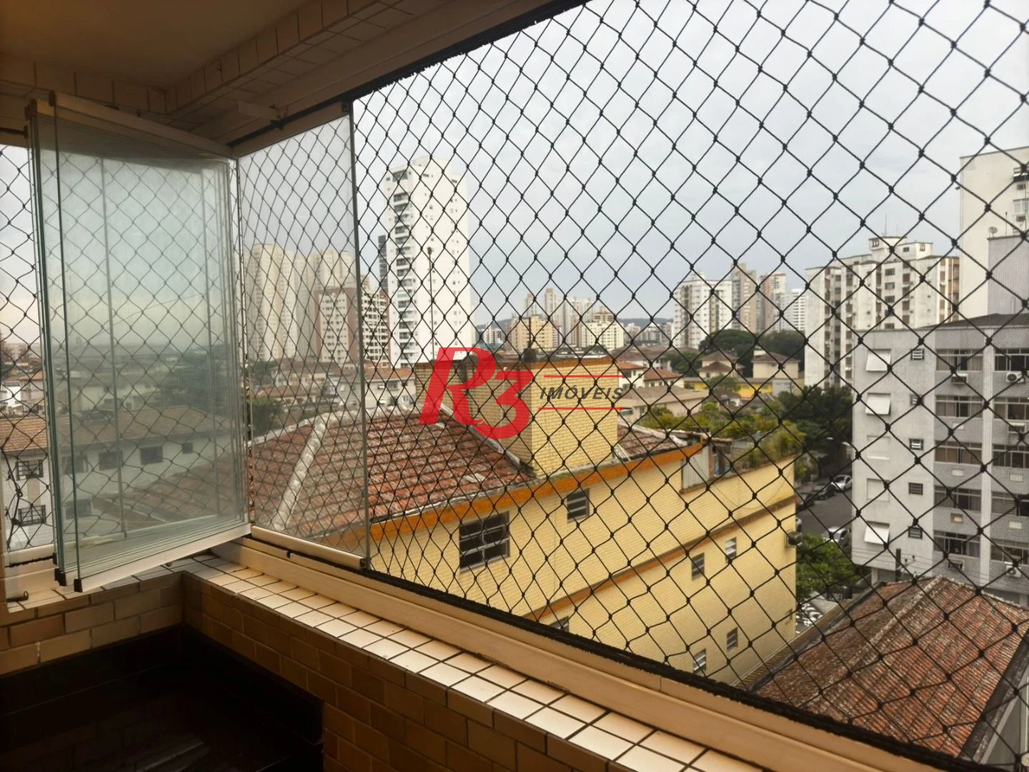 Apartamento á venda 2 dormitórios Varanda 1 suíte 1 vg Demarcada