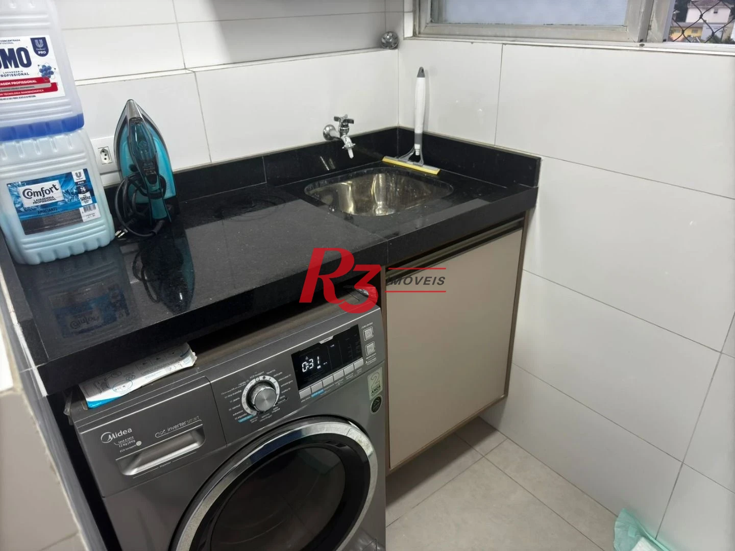 Apartamento á venda 2 dormitórios Varanda 1 suíte 1 vg Demarcada