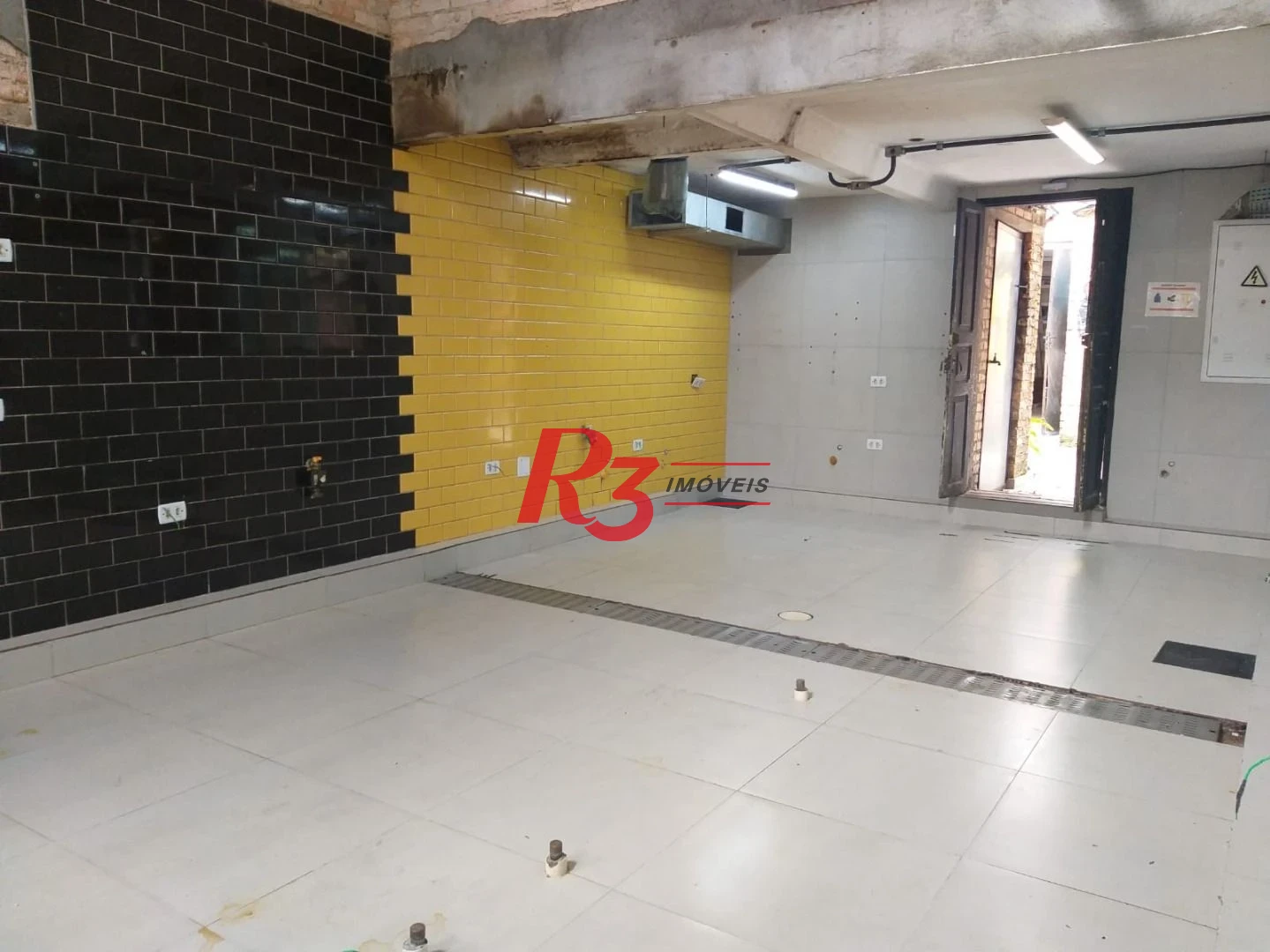 Sobrado para alugar, 195 m² por R$ 11.000,00/mês - Vila Belmiro - Santos/SP