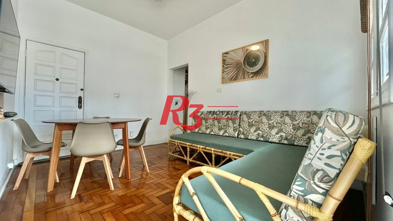 Apartamento com 3 dormitórios à venda, 80 m² por R$ 730.000,00 - Gonzaga - Santos/SP