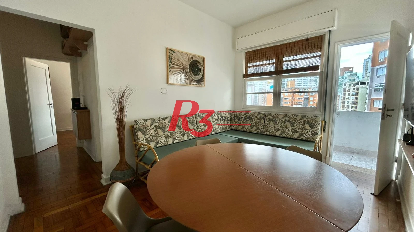 Apartamento com 3 dormitórios à venda, 80 m² por R$ 730.000,00 - Gonzaga - Santos/SP