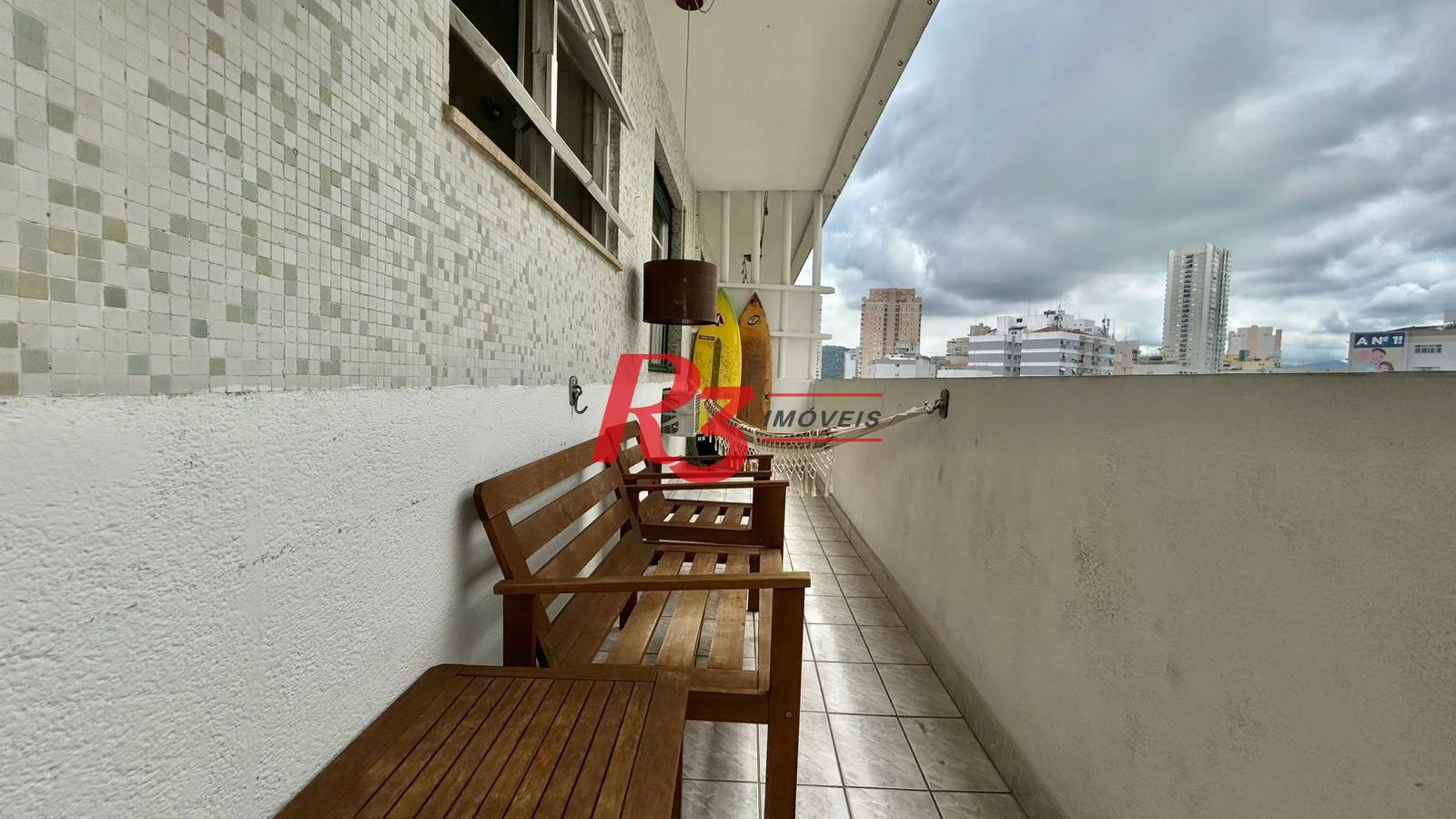 Apartamento com 3 dormitórios à venda, 80 m² por R$ 730.000,00 - Gonzaga - Santos/SP