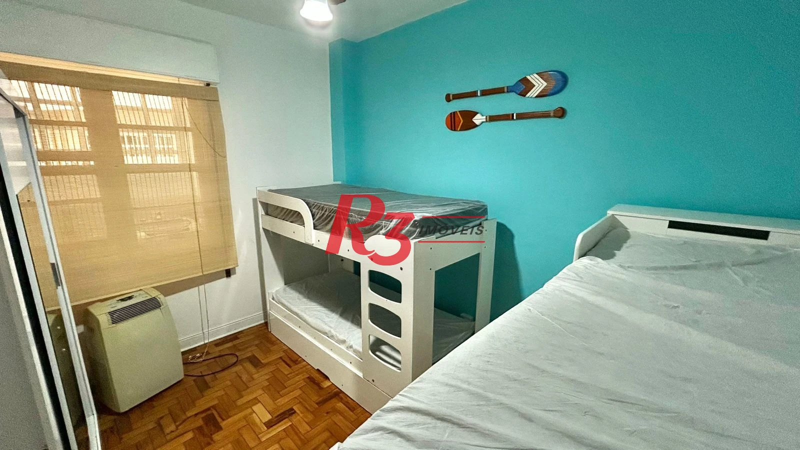 Apartamento com 3 dormitórios à venda, 80 m² por R$ 730.000,00 - Gonzaga - Santos/SP