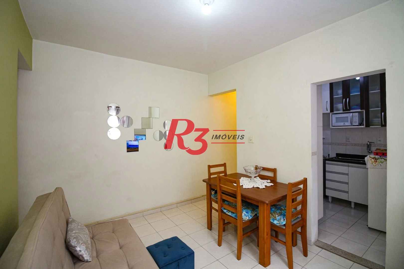 Apartamento com 2 dormitórios à venda, 75 m² por R$ 350.000,00 - Marapé - Santos/SP