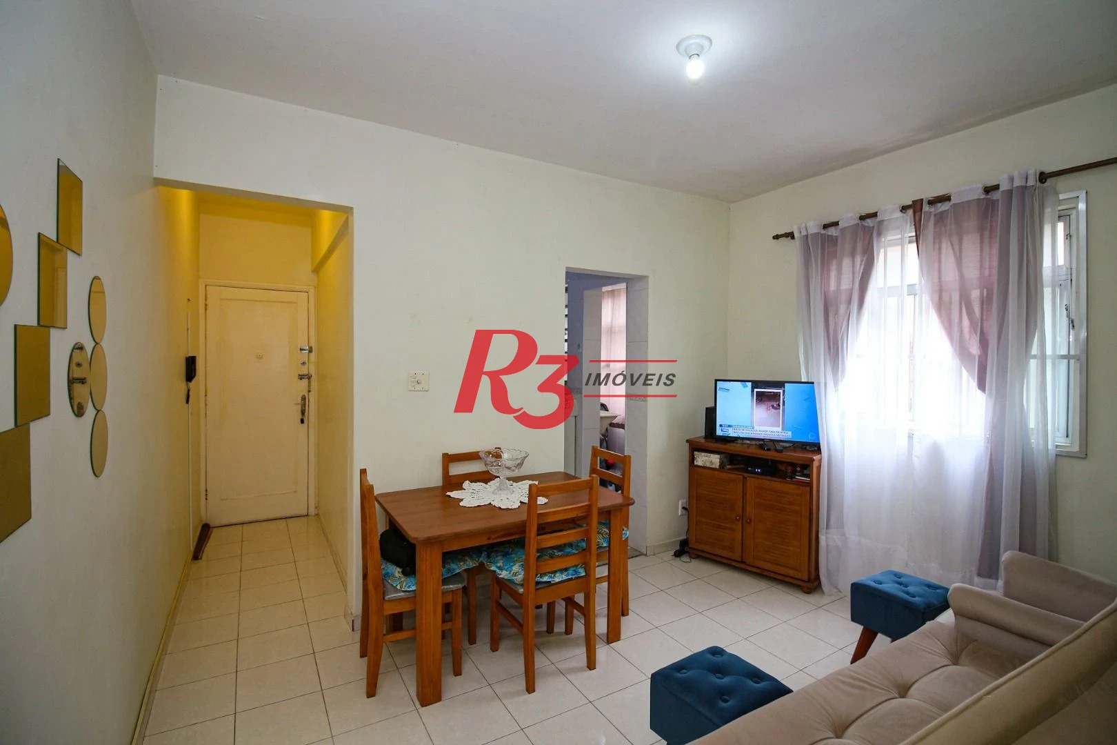Apartamento com 2 dormitórios à venda, 75 m² por R$ 350.000,00 - Marapé - Santos/SP