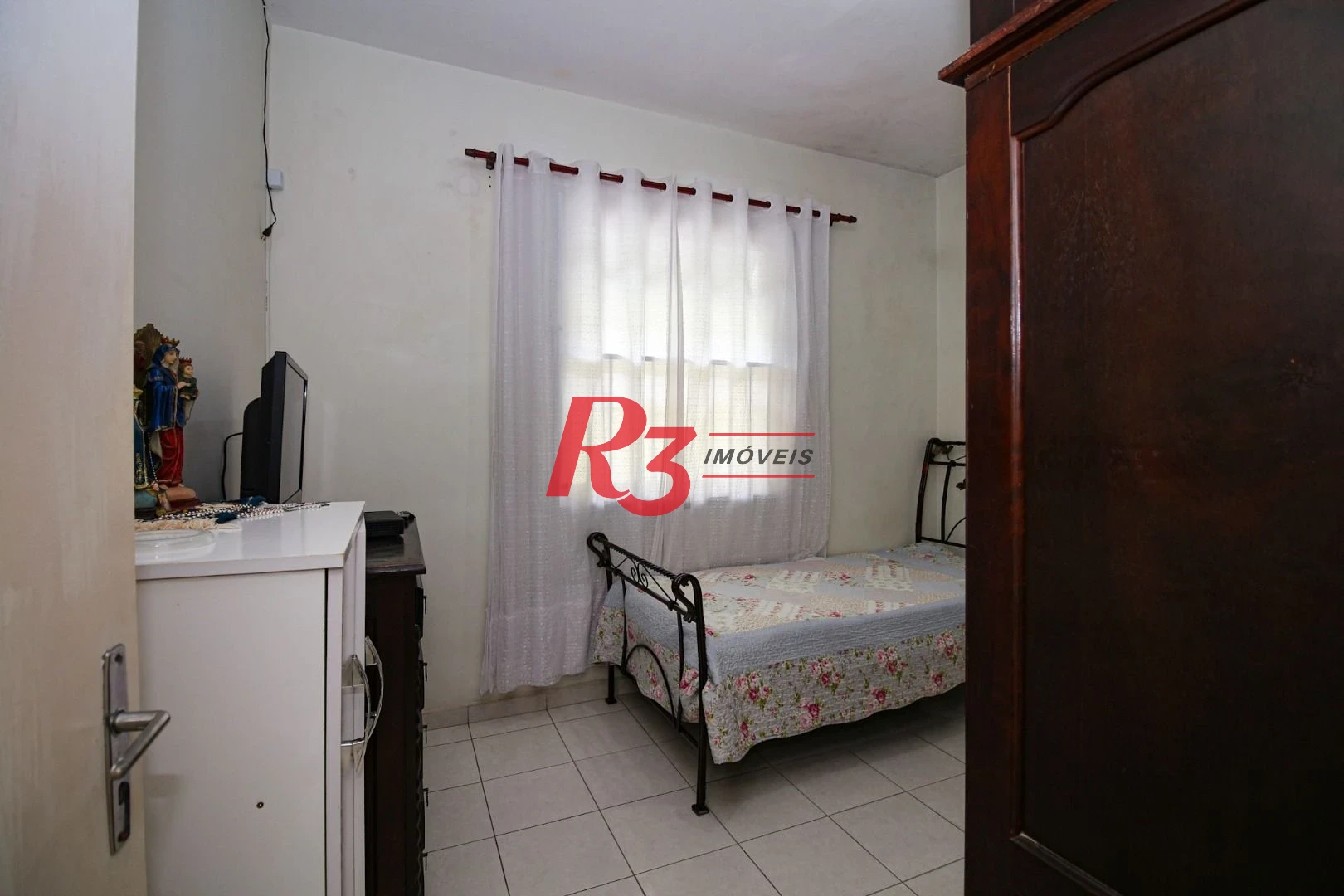 Apartamento com 2 dormitórios à venda, 75 m² por R$ 350.000,00 - Marapé - Santos/SP
