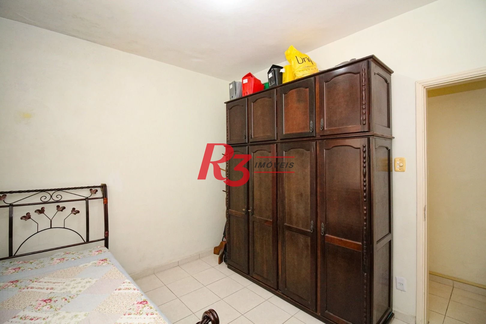 Apartamento com 2 dormitórios à venda, 75 m² por R$ 350.000,00 - Marapé - Santos/SP
