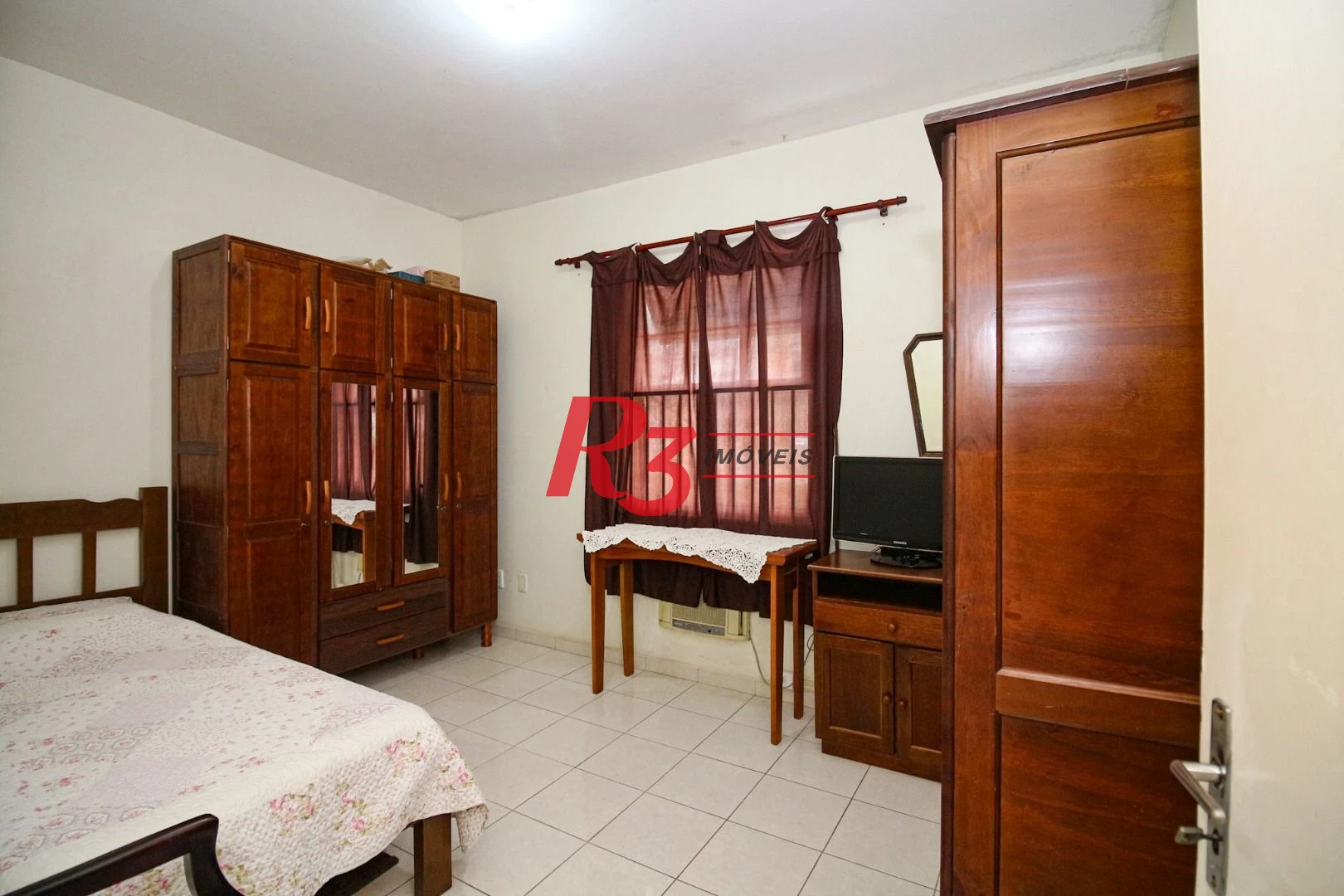 Apartamento com 2 dormitórios à venda, 75 m² por R$ 350.000,00 - Marapé - Santos/SP