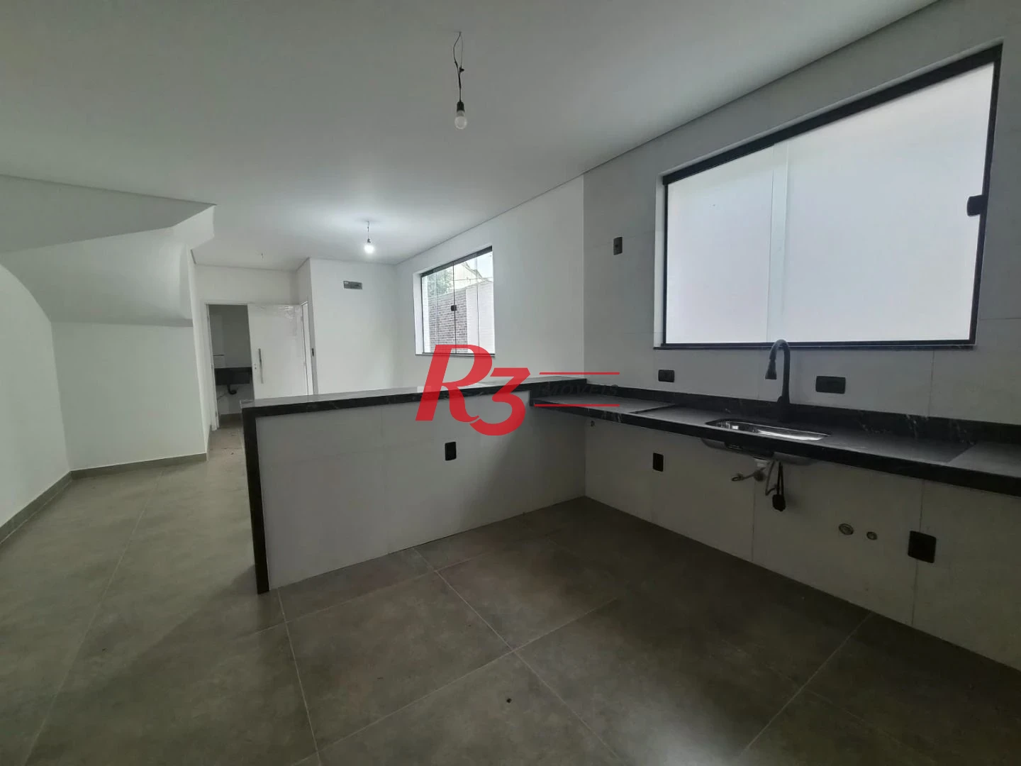 Casa com 3 dormitórios à venda, 100 m² por R$ 1.365.000,00 - Embaré - Santos/SP