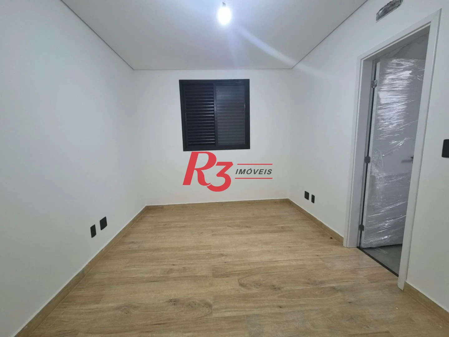 Casa com 3 dormitórios à venda, 100 m² por R$ 1.365.000,00 - Embaré - Santos/SP