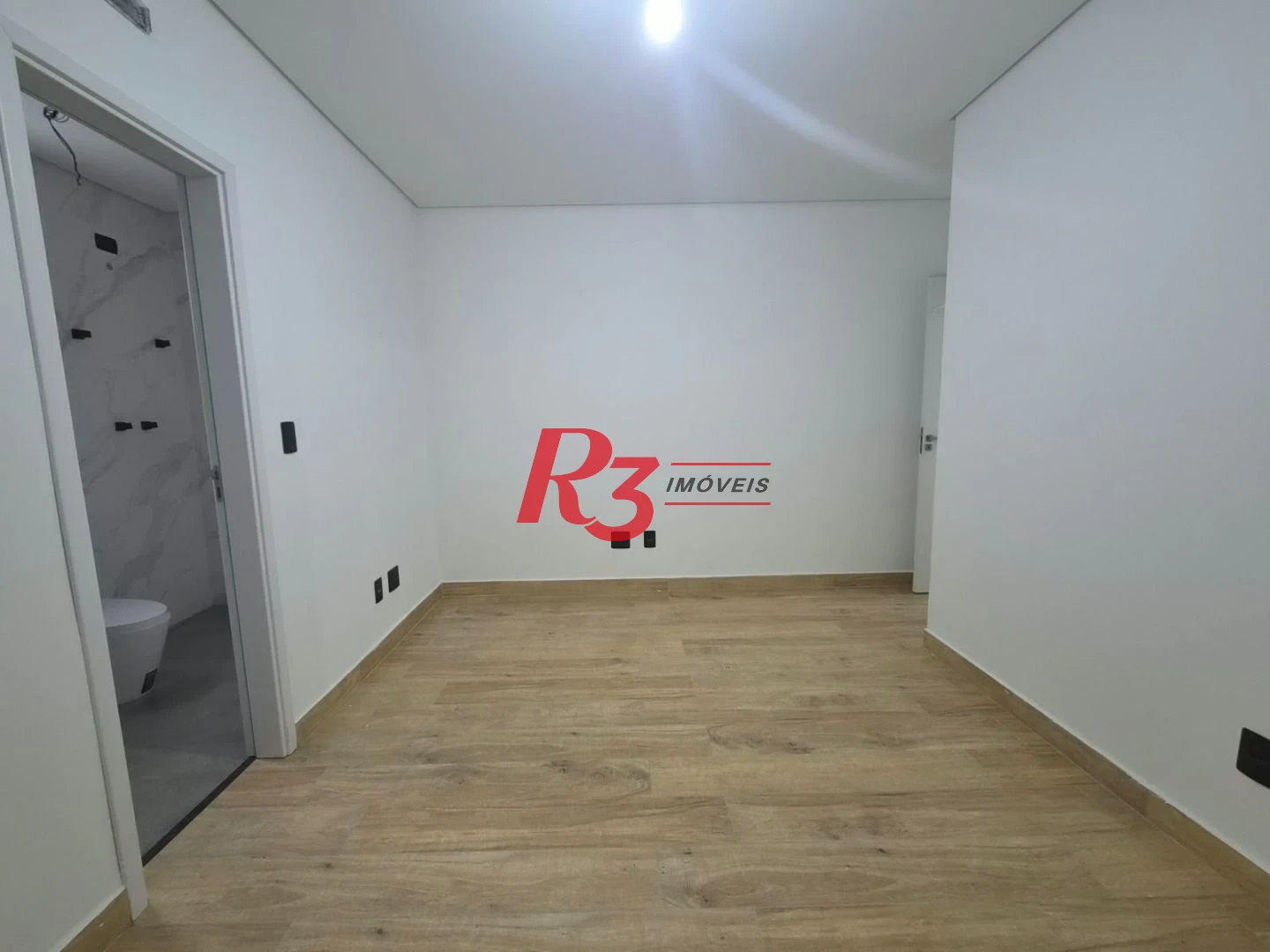 Casa com 3 dormitórios à venda, 100 m² por R$ 1.365.000,00 - Embaré - Santos/SP