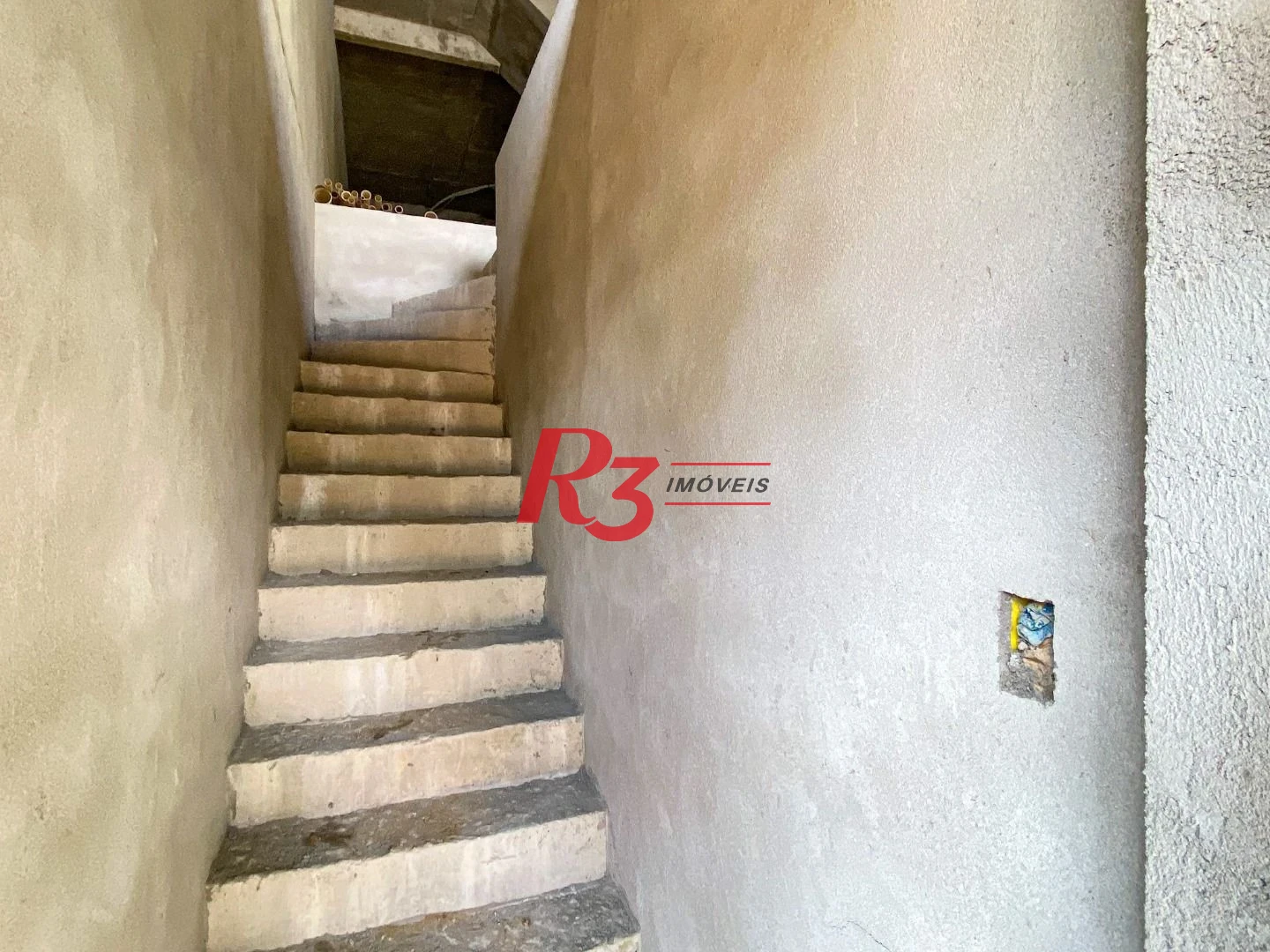 Casa com 3 dormitórios à venda, 140 m² por R$ 1.862.000,00 - Embaré - Santos/SP