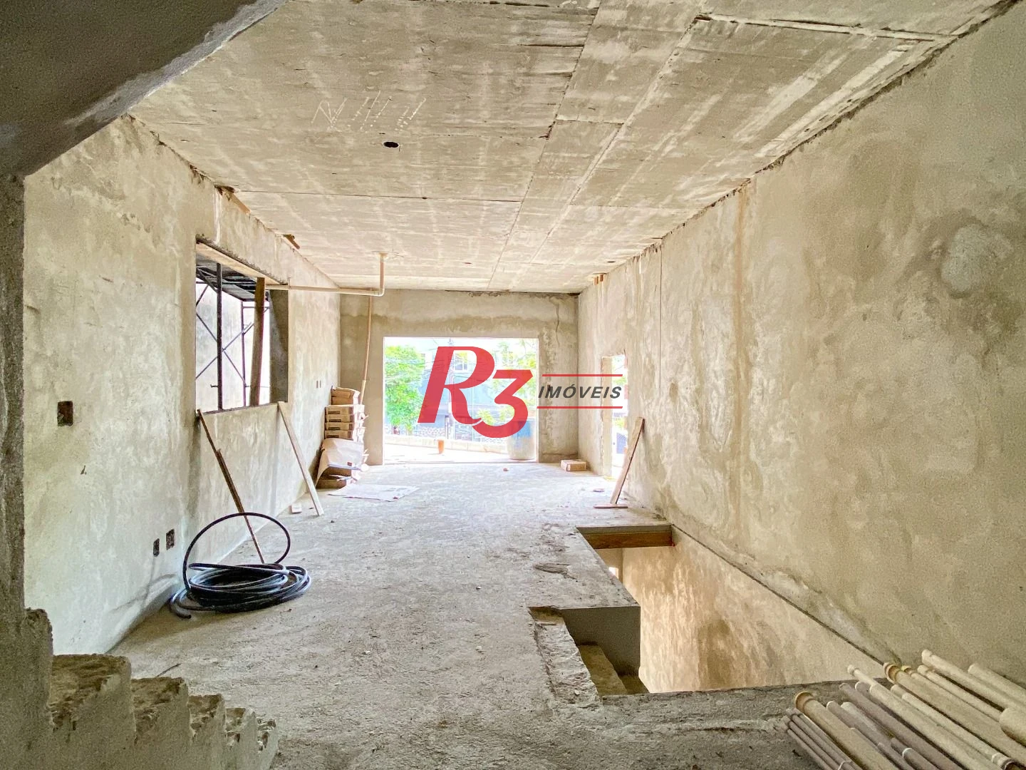 Casa com 3 dormitórios à venda, 140 m² por R$ 1.862.000,00 - Embaré - Santos/SP