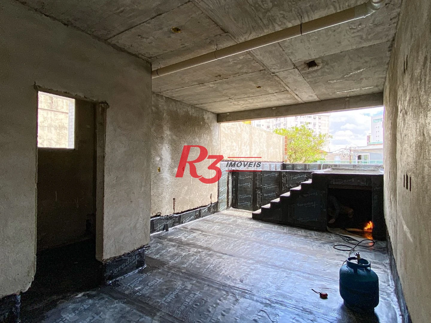 Casa com 3 dormitórios à venda, 140 m² por R$ 1.862.000,00 - Embaré - Santos/SP