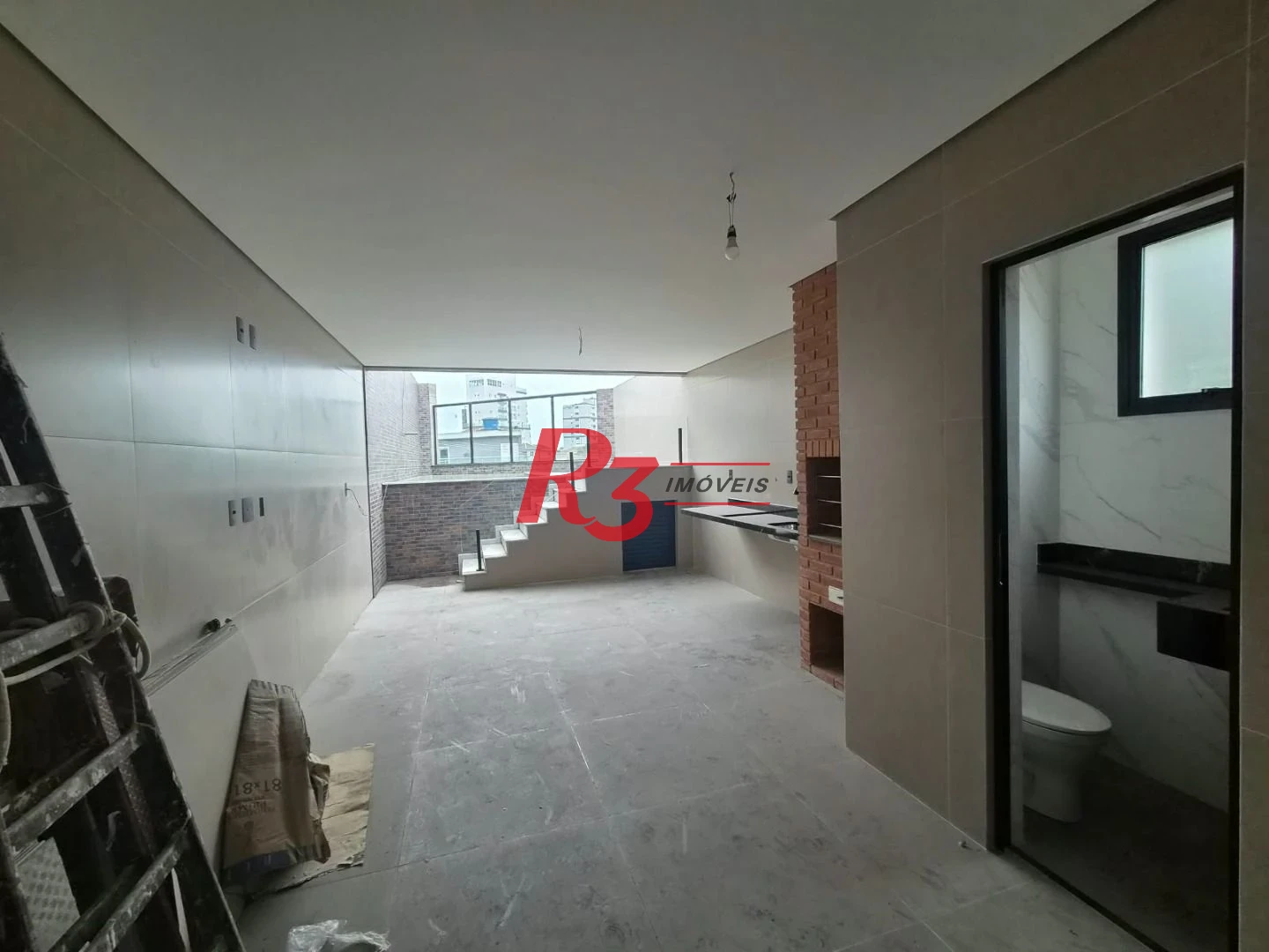 Casa com 3 dormitórios à venda, 290 m² por R$ 1.865.000,00 - Embaré - Santos/SP