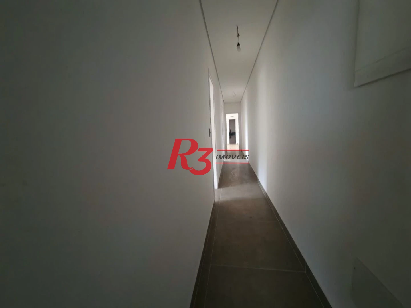 Casa com 3 dormitórios à venda, 290 m² por R$ 1.865.000,00 - Embaré - Santos/SP