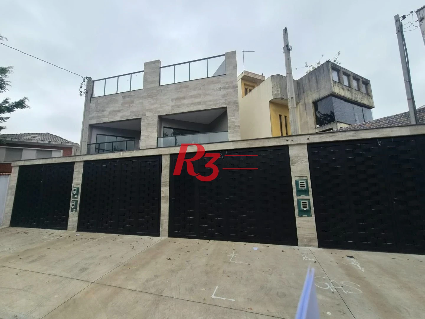 Casa com 3 dormitórios à venda, 130 m² por R$ 1.365.000,00 - Embaré - Santos/SP
