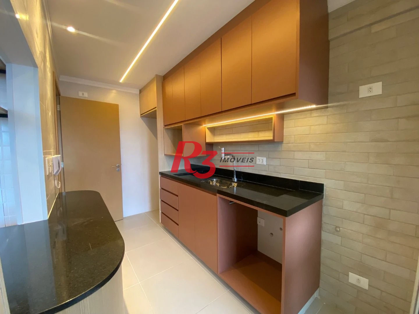 Apartamento com 2 Quartos à venda, 67 m² por R$ 890.000 - Boqueirão - Santos/SP