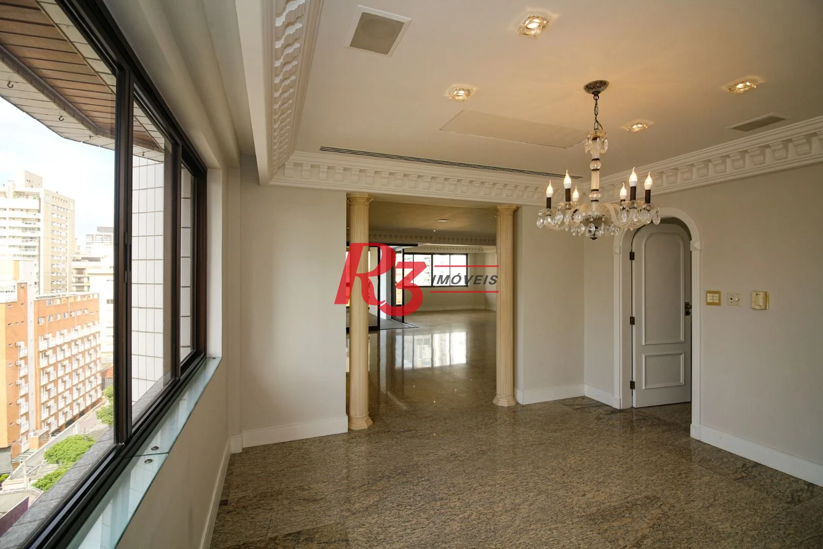 Apartamento para alugar, 377 m² por R$ 18.720,97/mês - Gonzaga - Santos/SP