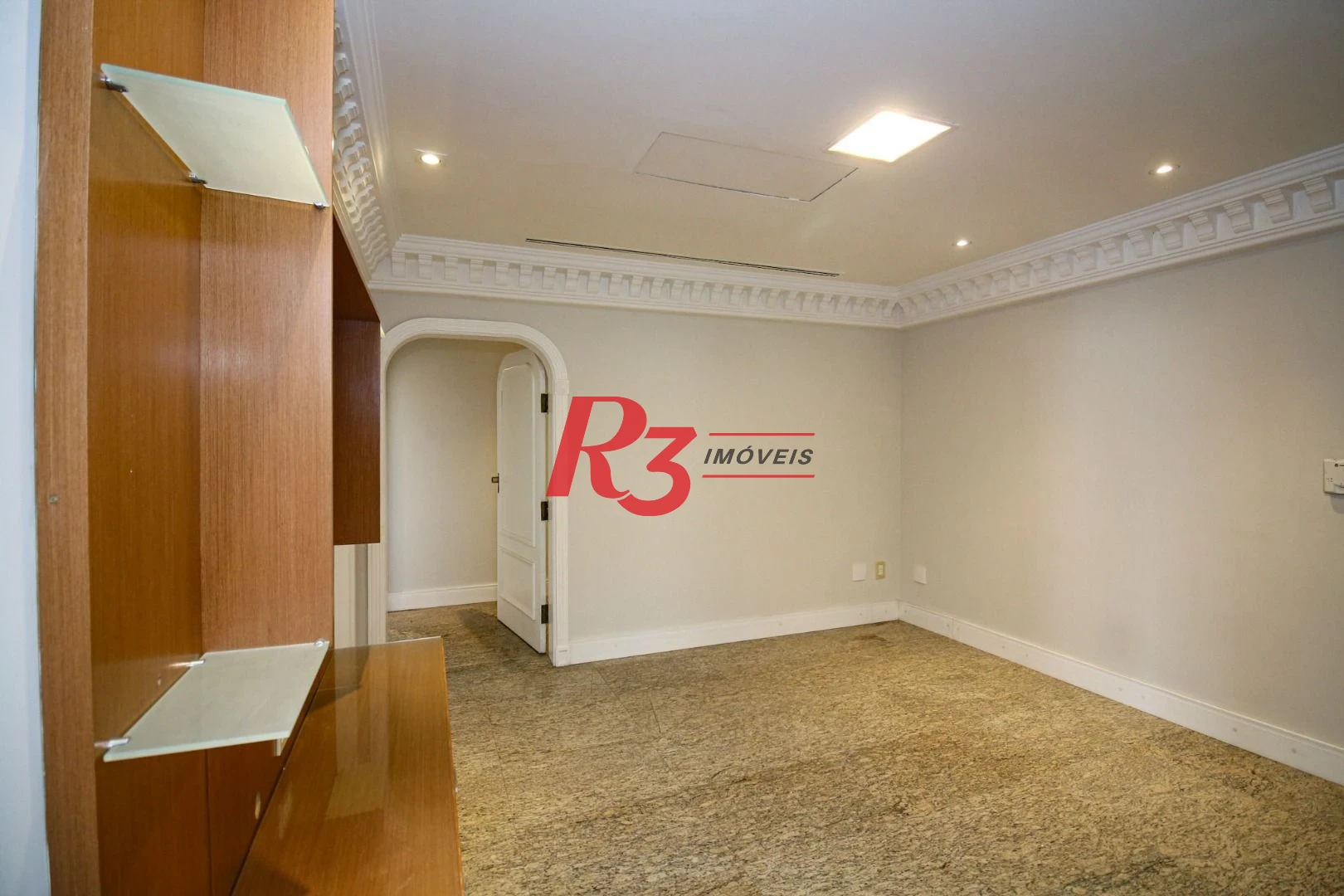Apartamento para alugar, 377 m² por R$ 18.720,97/mês - Gonzaga - Santos/SP