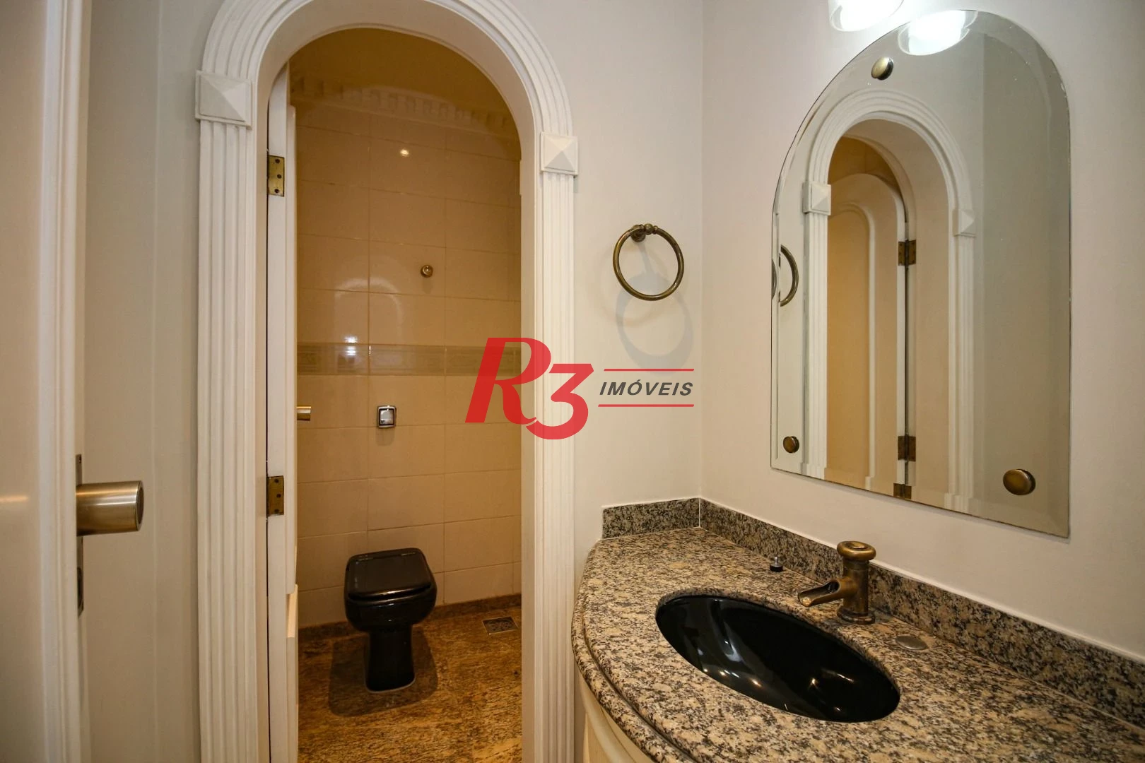 Apartamento para alugar, 377 m² por R$ 18.720,97/mês - Gonzaga - Santos/SP