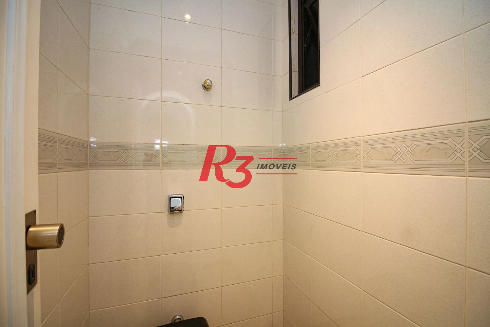 Apartamento para alugar, 377 m² por R$ 18.720,97/mês - Gonzaga - Santos/SP