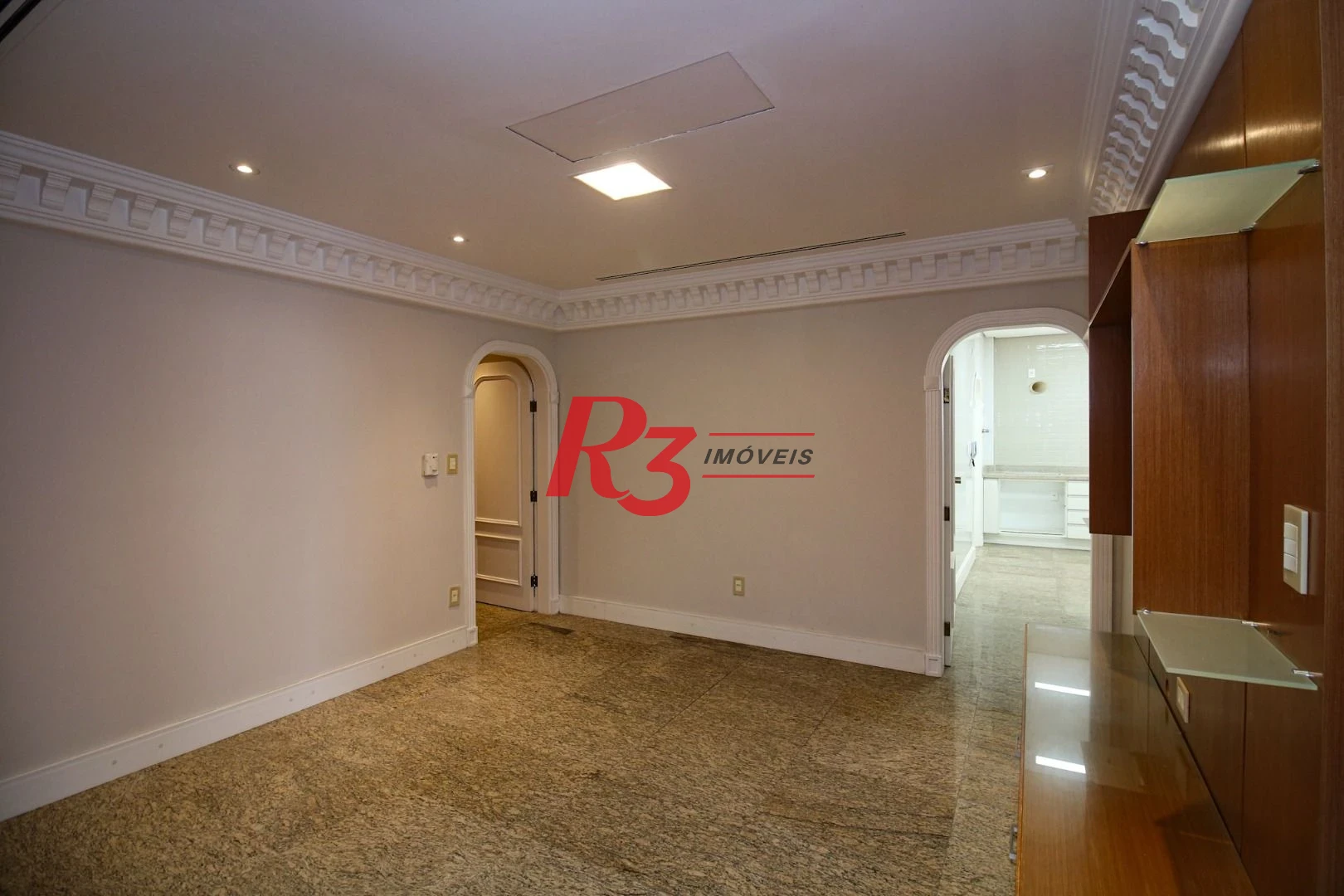 Apartamento para alugar, 377 m² por R$ 18.720,97/mês - Gonzaga - Santos/SP