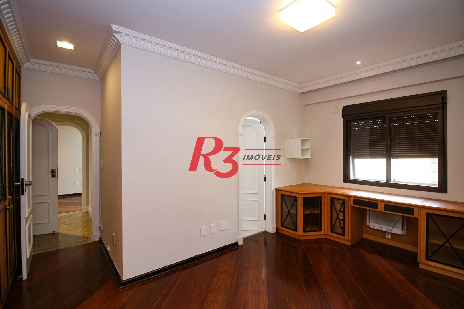 Apartamento para alugar, 377 m² por R$ 18.720,97/mês - Gonzaga - Santos/SP