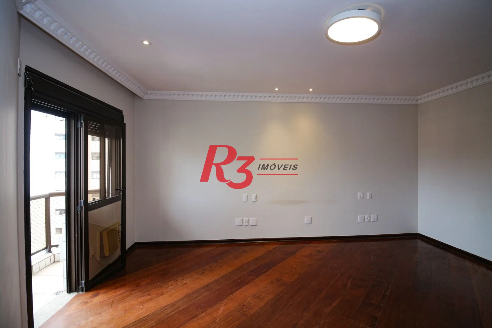 Apartamento para alugar, 377 m² por R$ 18.720,97/mês - Gonzaga - Santos/SP