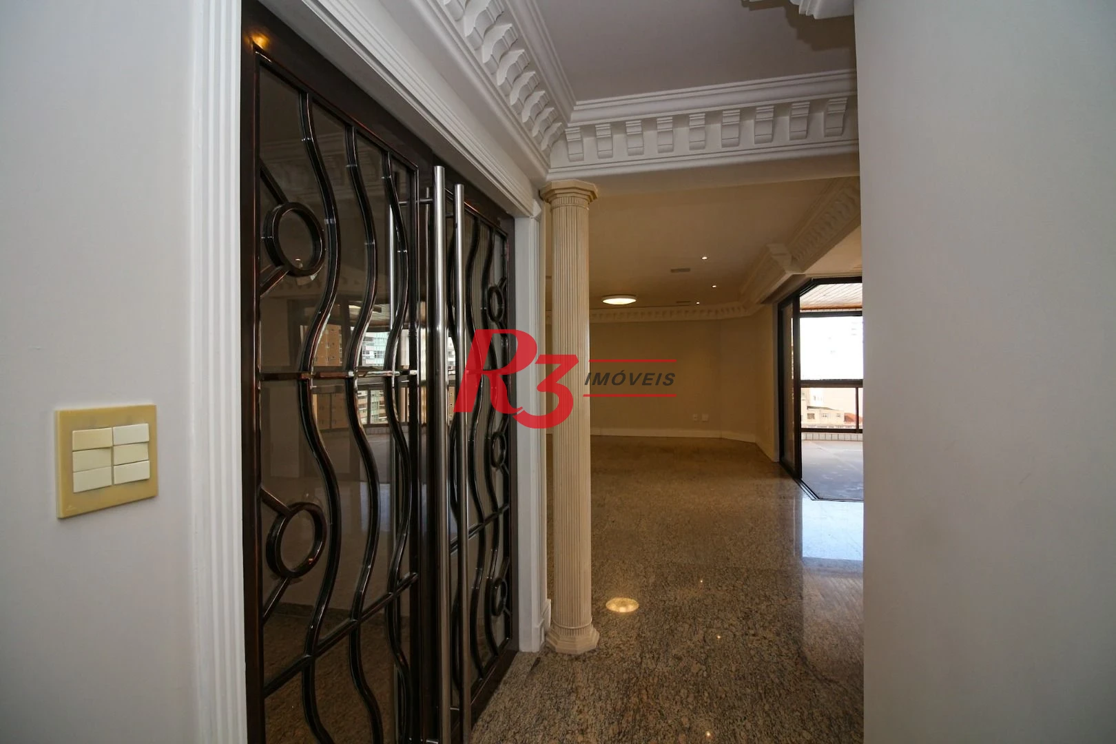 Apartamento para alugar, 377 m² por R$ 18.720,97/mês - Gonzaga - Santos/SP