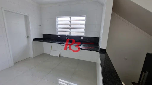 SOBREPOSTA DUPLEX SUPERIOR NOVINHA!  CASA 1 -À VENDA, 155 m² por R$ 1.175.000 - Embaré - Santos/SP