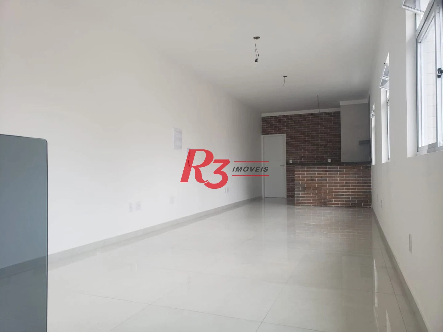 SOBREPOSTA DUPLEX SUPERIOR NOVINHA!  CASA 1 -À VENDA, 155 m² por R$ 1.175.000 - Embaré - Santos/SP