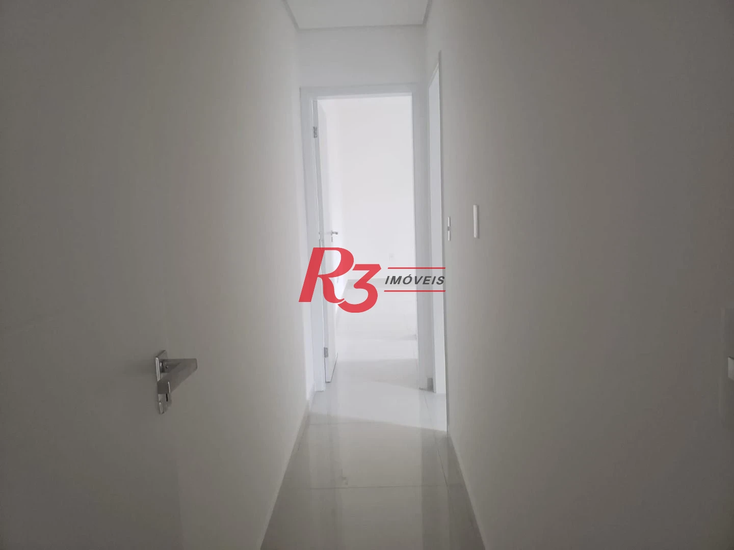 SOBREPOSTA DUPLEX SUPERIOR NOVINHA!  CASA 1 -À VENDA, 155 m² por R$ 1.175.000 - Embaré - Santos/SP