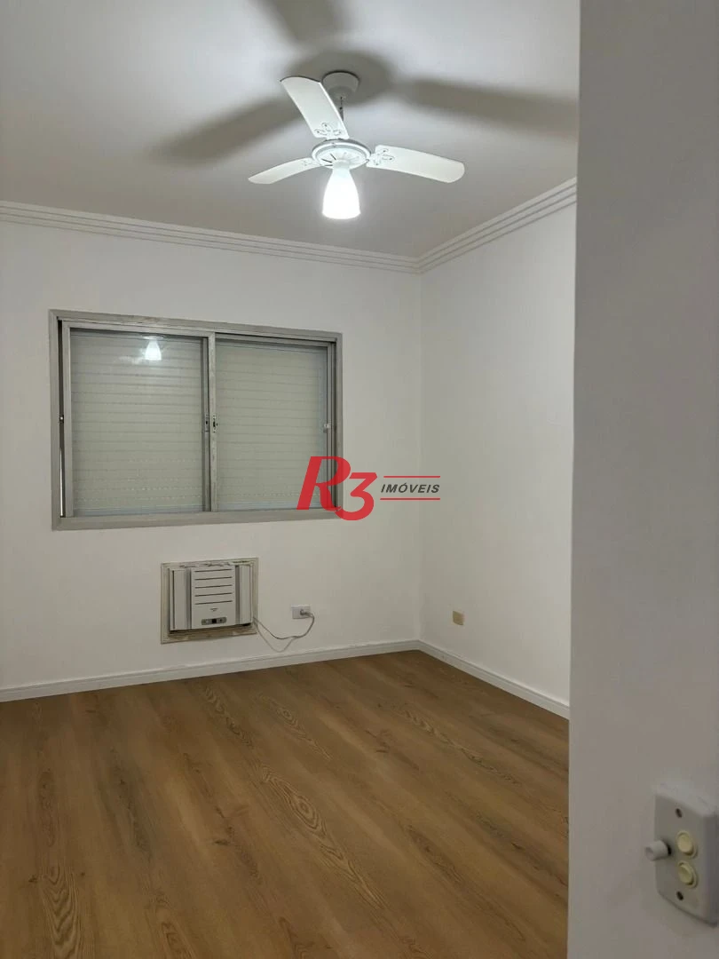 Apartamento com 3 dormitórios à venda, 138 m² por R$ 950.000,00 - Ponta da Praia - Santos/SP