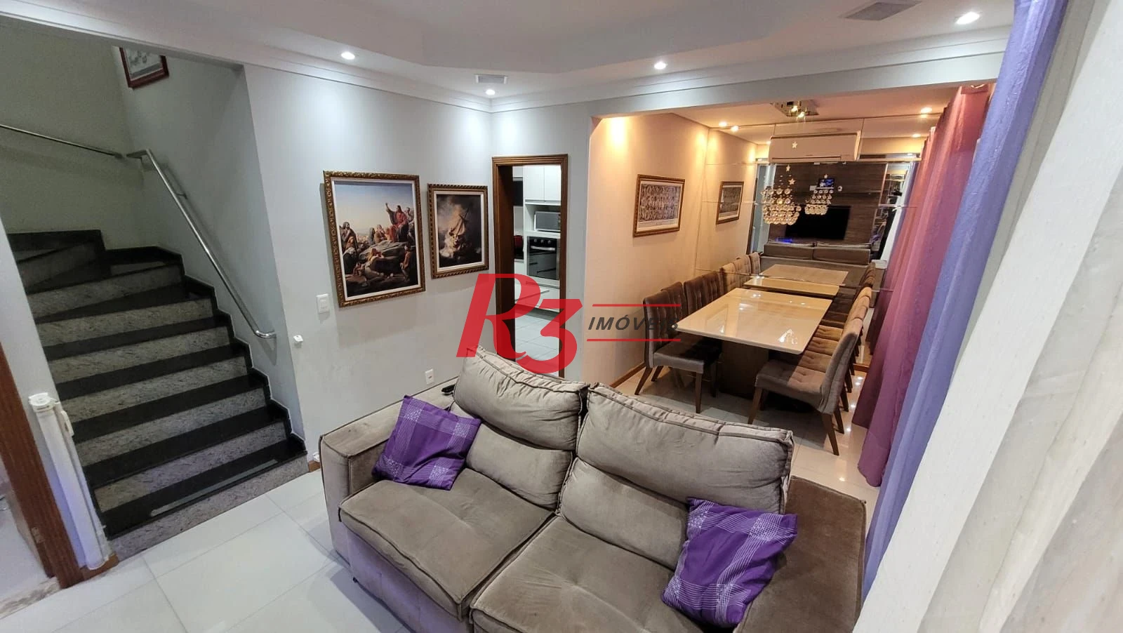 Sobrado com 4 dormitórios para alugar, 151 m² por R$ 10.901,00/mês - Pompéia - Santos/SP