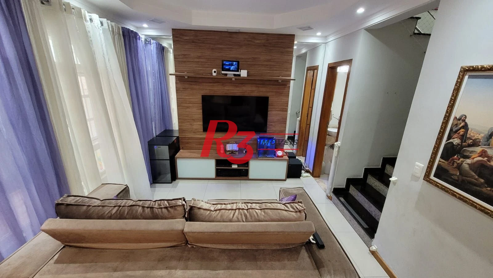 Sobrado com 4 dormitórios para alugar, 151 m² por R$ 10.901,00/mês - Pompéia - Santos/SP