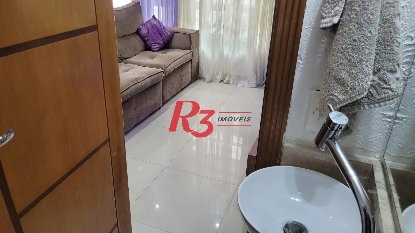 Sobrado com 4 dormitórios para alugar, 151 m² por R$ 10.901,00/mês - Pompéia - Santos/SP