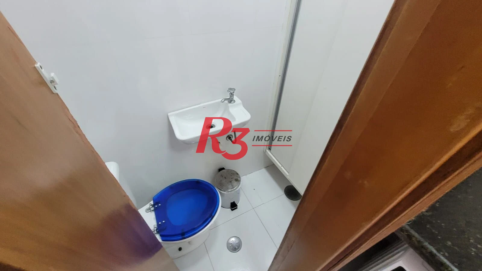 Sobrado com 4 dormitórios para alugar, 151 m² por R$ 10.901,00/mês - Pompéia - Santos/SP