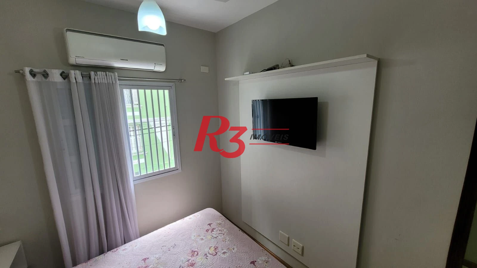 Sobrado com 4 dormitórios para alugar, 151 m² por R$ 10.901,00/mês - Pompéia - Santos/SP