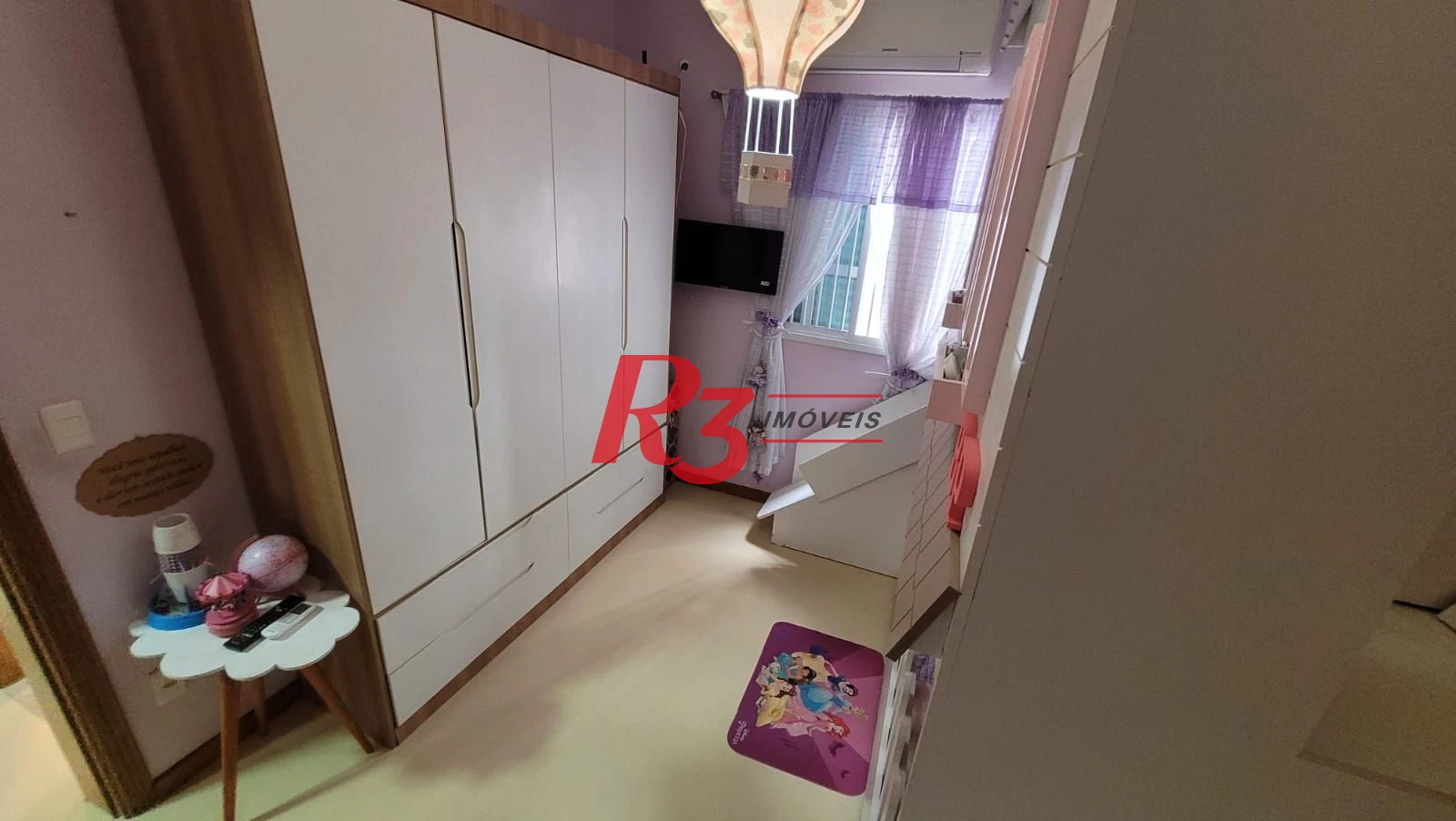 Sobrado com 4 dormitórios para alugar, 151 m² por R$ 10.901,00/mês - Pompéia - Santos/SP